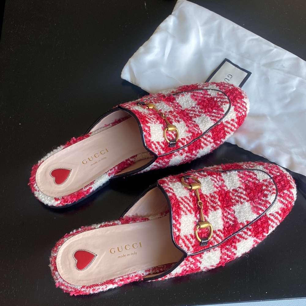 100% Authentic Gucci Slippers